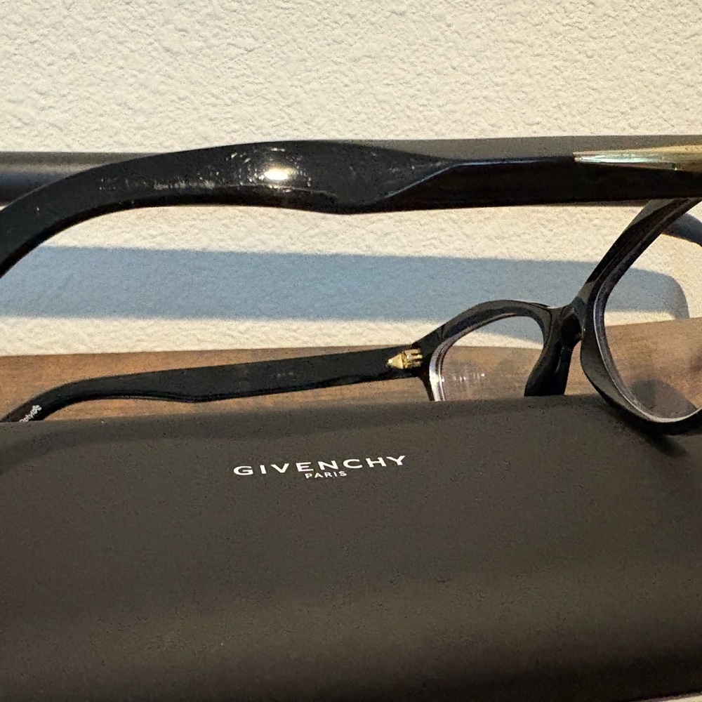 Givenchy Elegant Black Eyewear - image 6